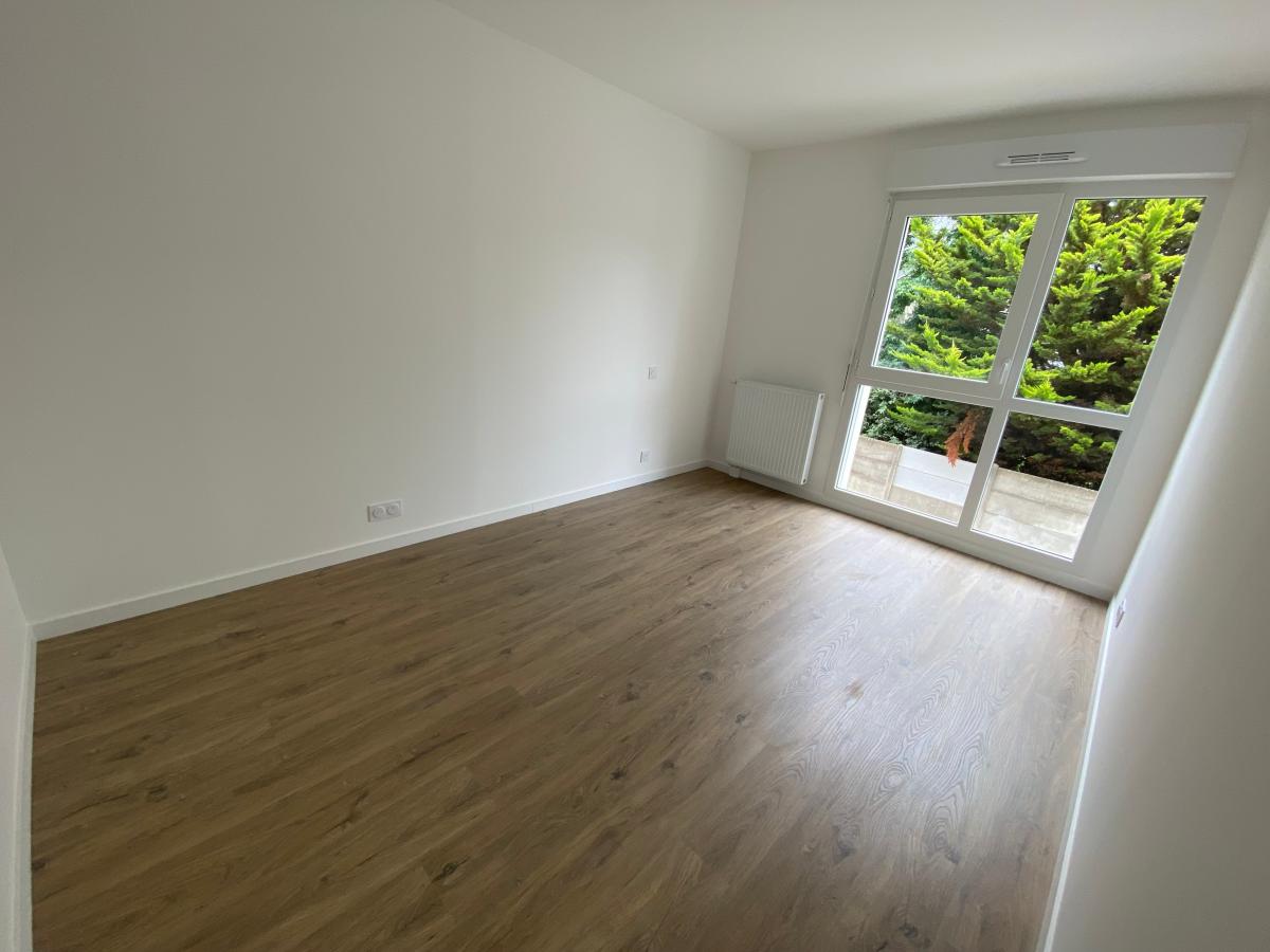 
																																							3 pièces - 
																																						1er étage - 71m² - 799,03 € - Photo #4