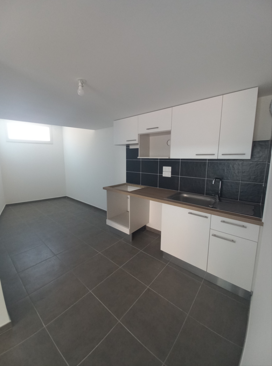 
																																							3 pièces - 
																																						3ème étage - 69m² - 965,78 € - Photo #3