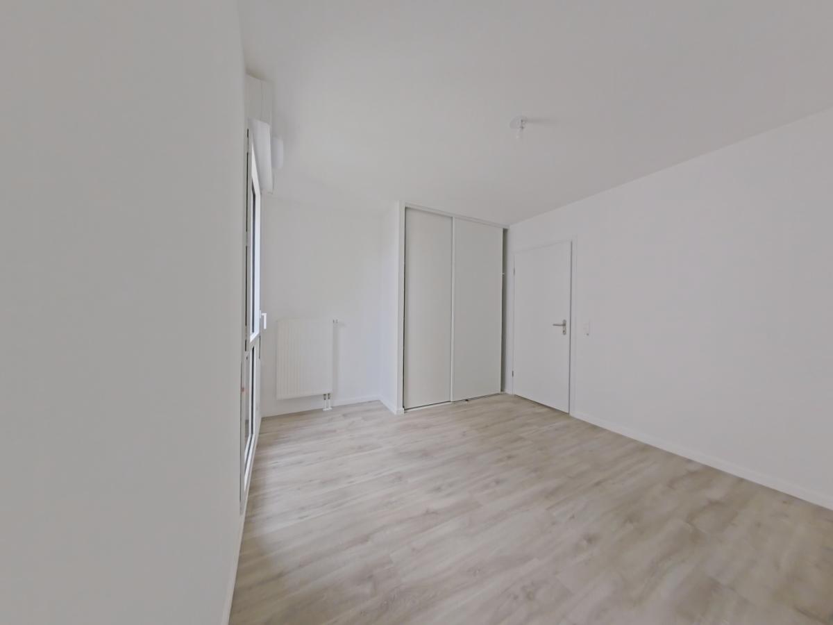 3 pièces - 5ème étage - 62m² - 807,62 € - Photo #6