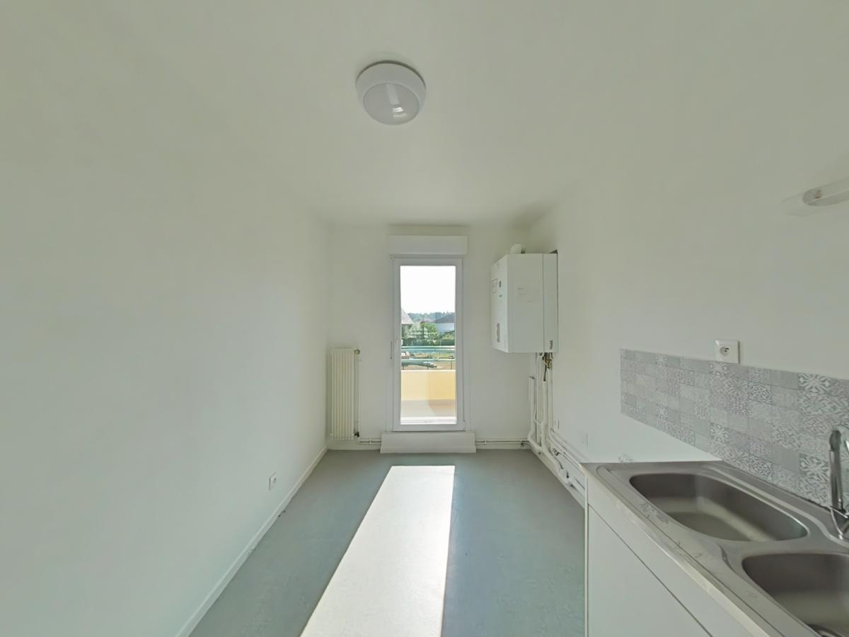 4 pièces - 2ème étage - 100m² - 694,13 € - Photo #5