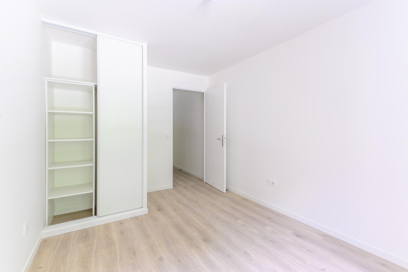 
																			3 pièces - 
																		2ème étage - 61m² - 1 059,23 € - Photo #5