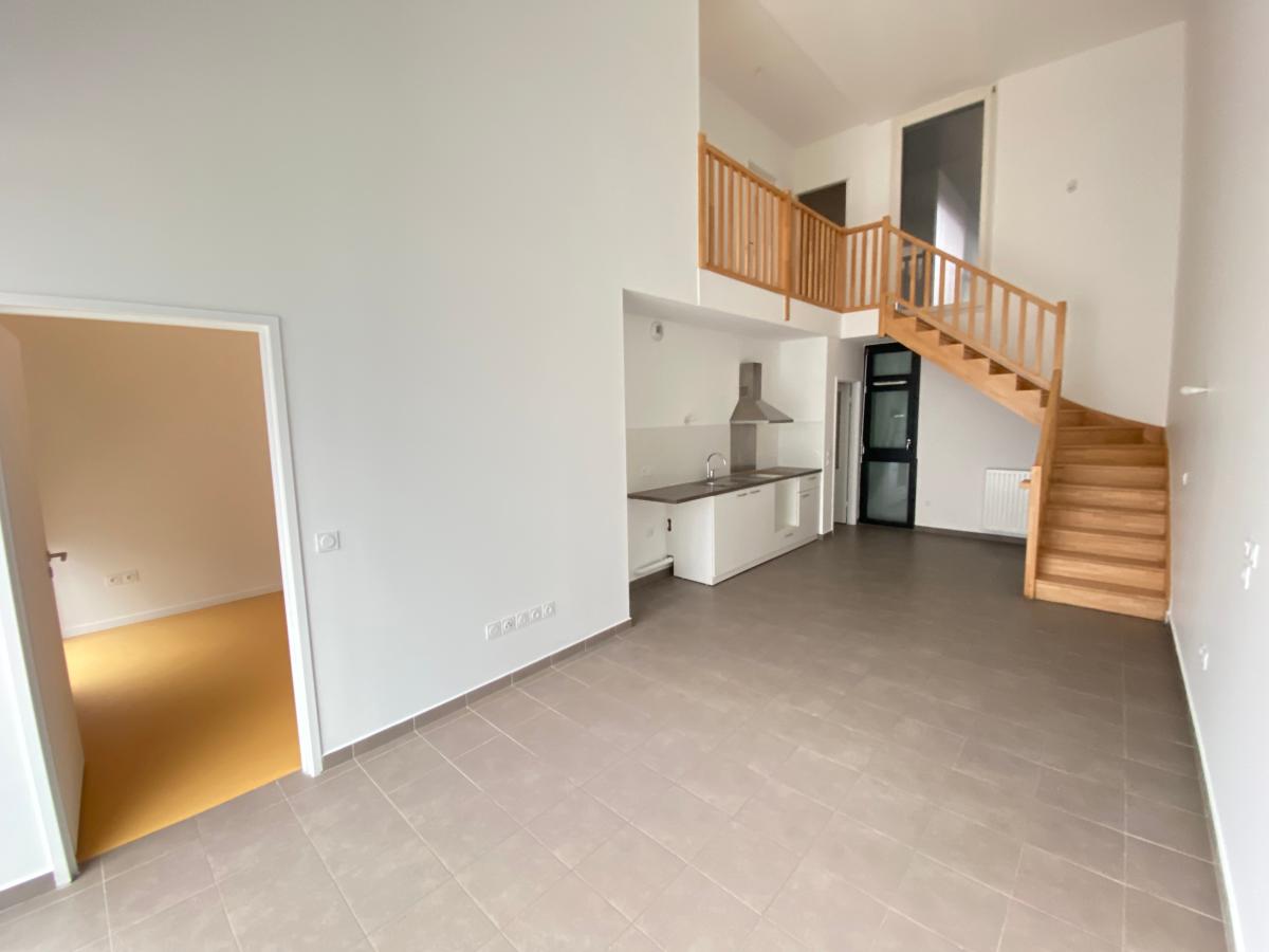 
																			3 pièces - 
																		3ème étage - 71m² - 1 693,59 € - Photo #2