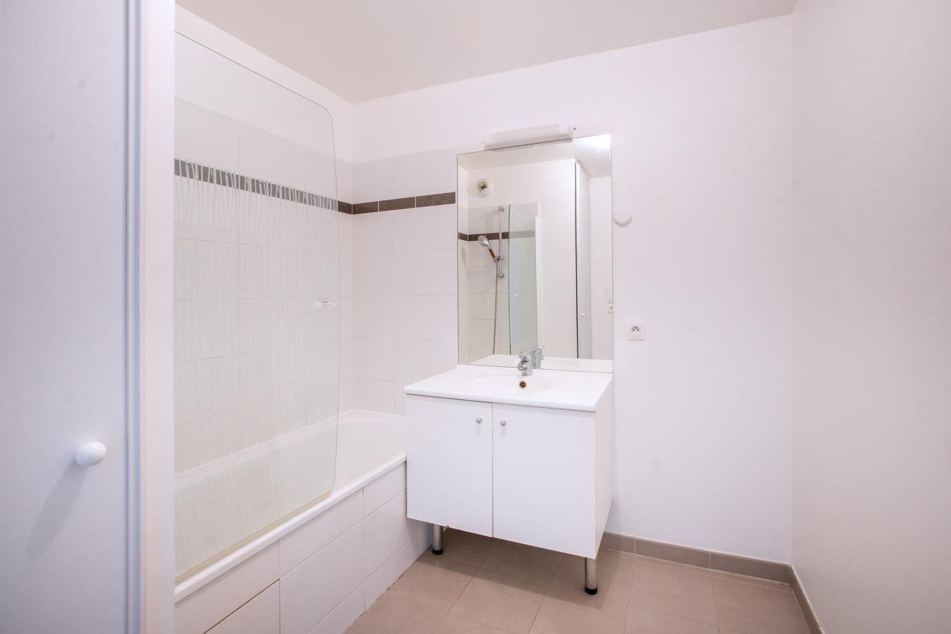 4 pièces - 2ème étage - 72m² - 1 407,53 € - Photo #5