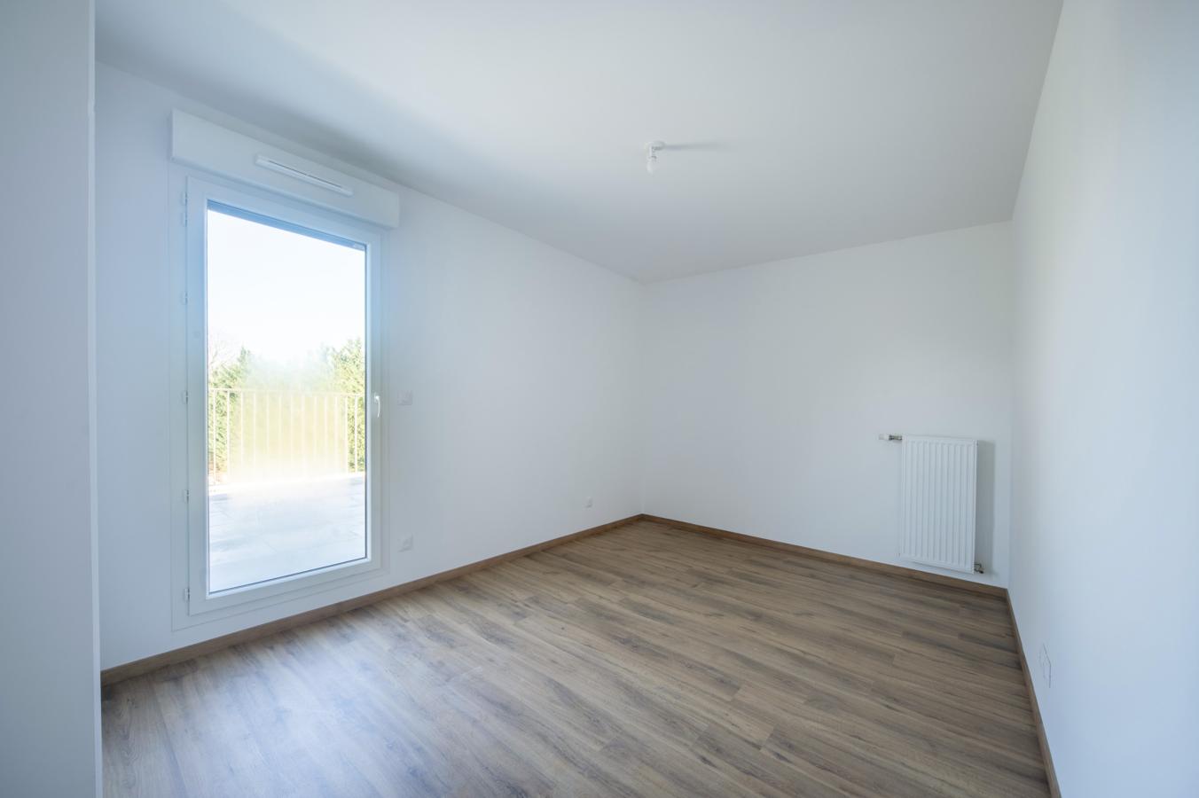 
																			4 pièces - 
																		3ème étage - 85m² - 1 018,27 € - Photo #4