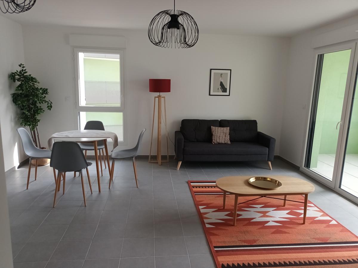 
																			5 pièces - 
																		4ème étage - 122m² - 2 041,42 € - Photo #5