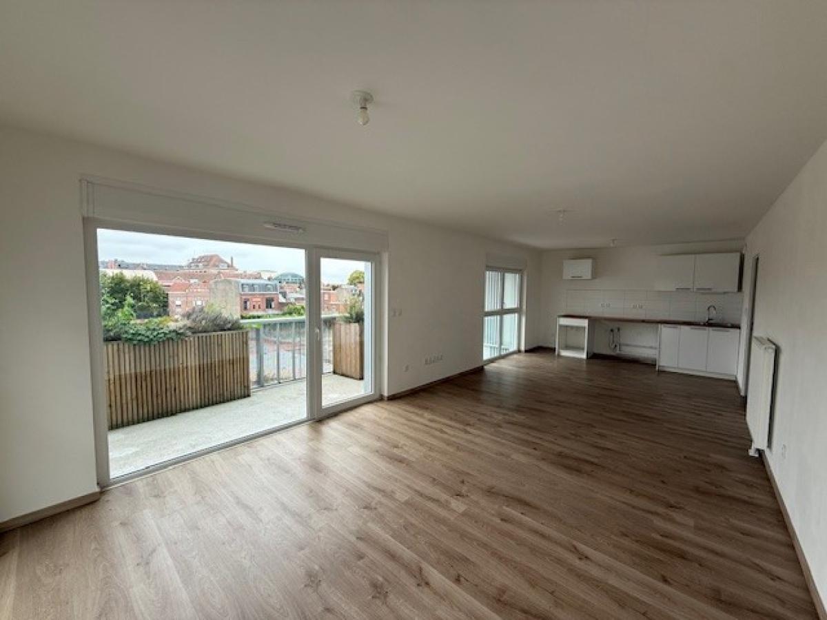 
																																							2 pièces - 
																																						3ème étage - 56m² - 810,12 € - Photo #2