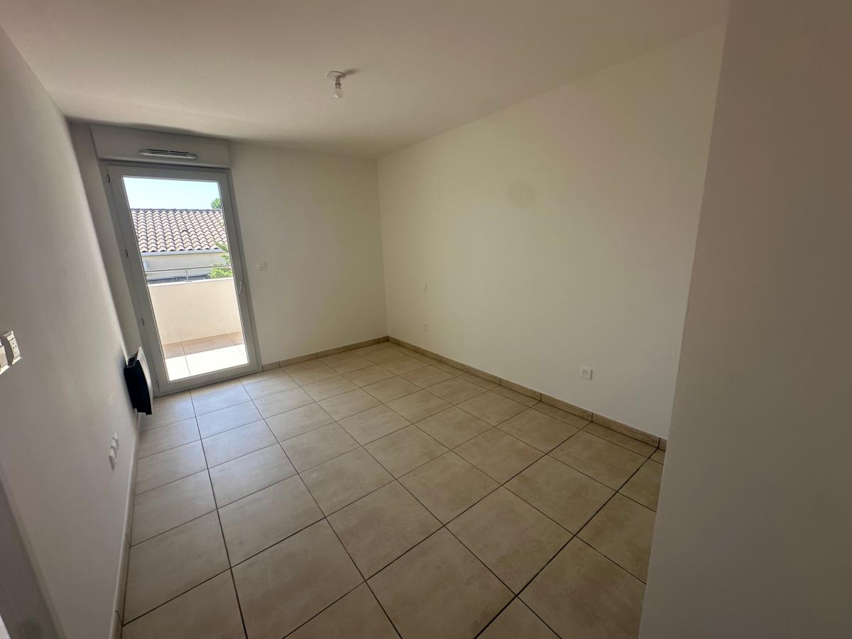 2 pièces - 2ème étage - 39m² - 634,61 € - Photo #5
