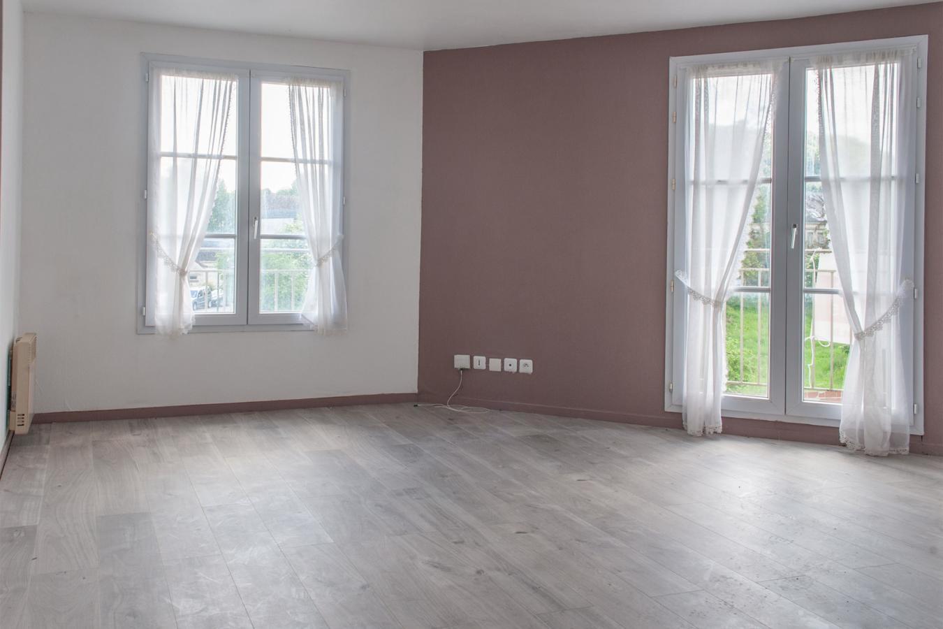 
																			3 pièces – 
																		2ème étage – 68m² - 115 000 € - Photo #2