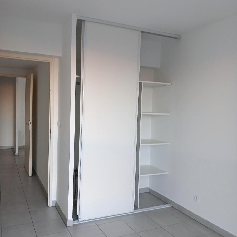 3 pièces - 3ème étage - 68m² - 920,18 € - Photo #4