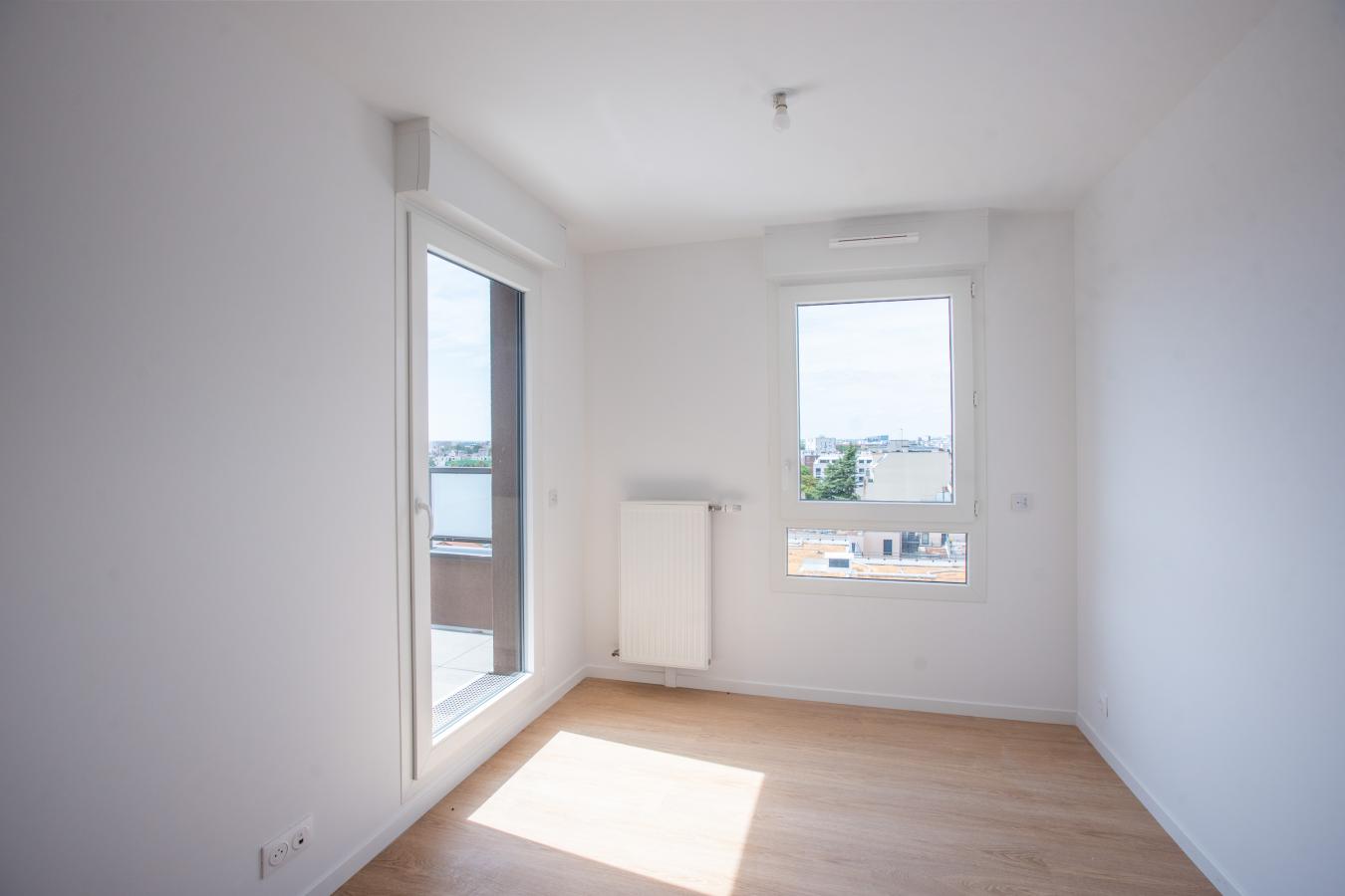 3 pièces - 4ème étage - 71m² - 1 723,57 € - Photo #2