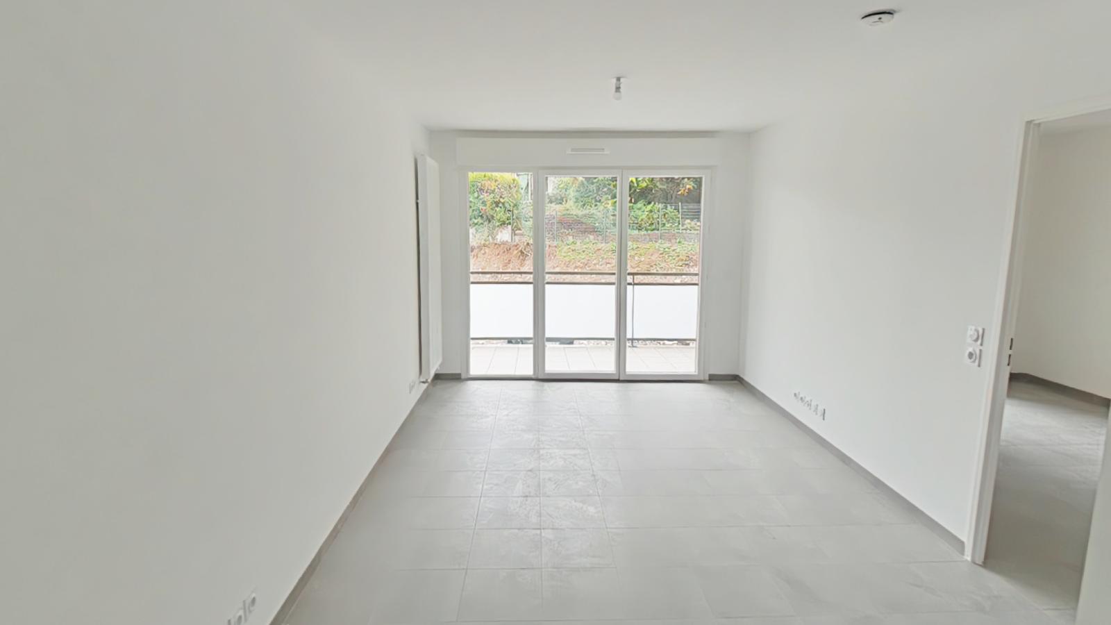 
																																							2 pièces - 
																																						2ème étage - 42m² - 598,92 € - Photo #1