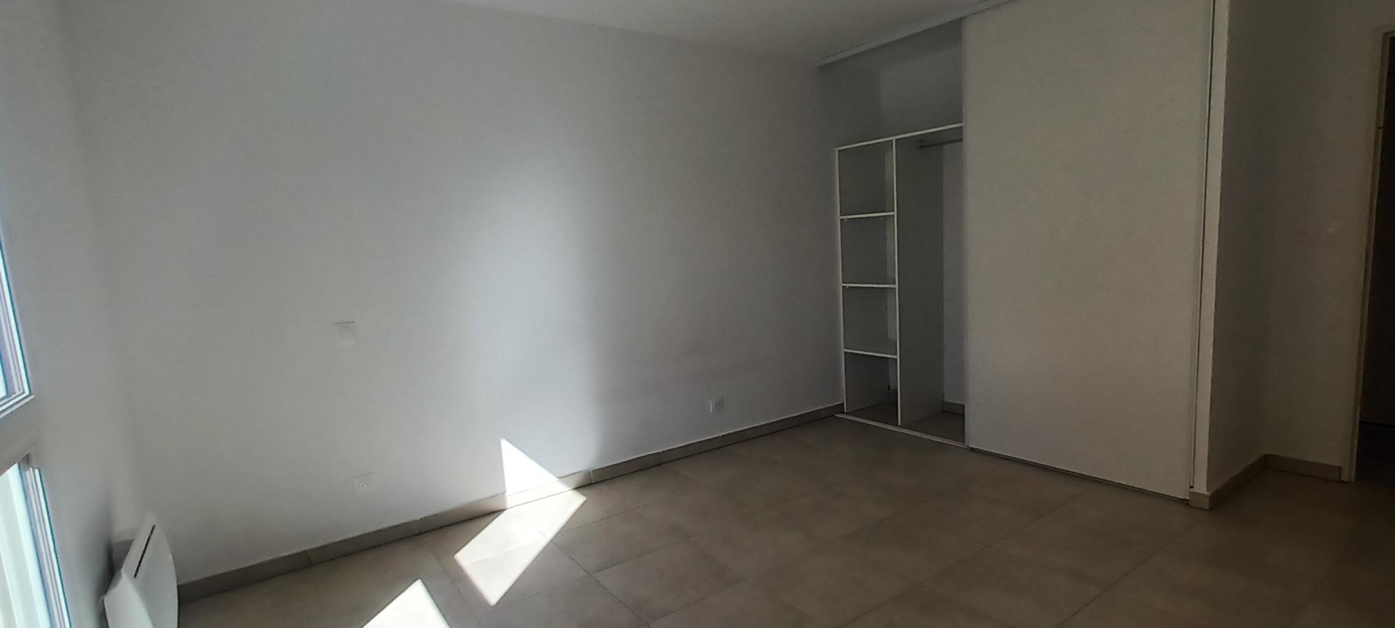 
																																							2 pièces - 
																																						RDC - 49m² - 644,84 € - Photo #5