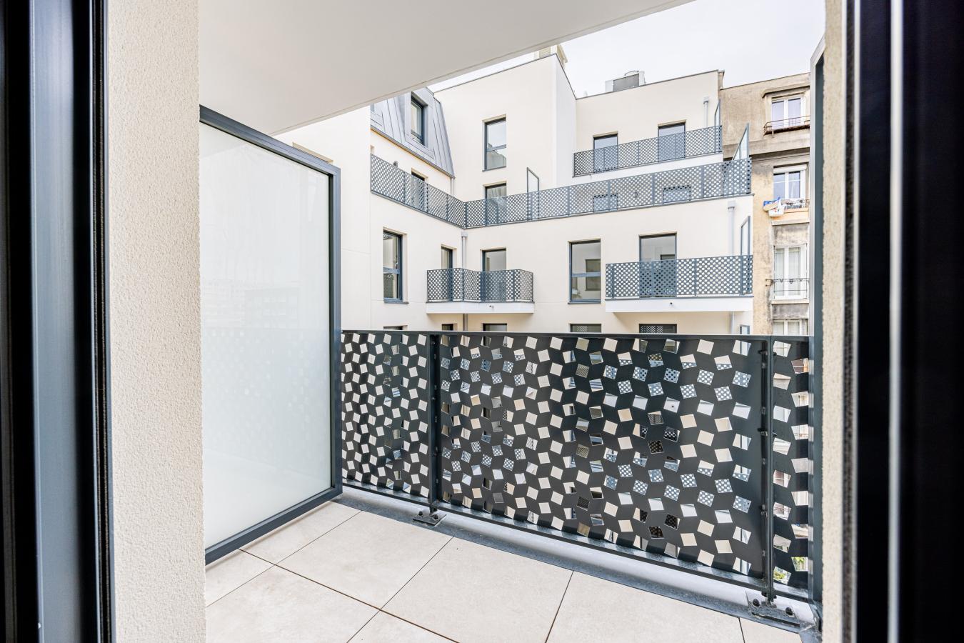 
																																							4 pièces - 
																																						5ème étage - 85m² - 1 525,64 € - Photo #7