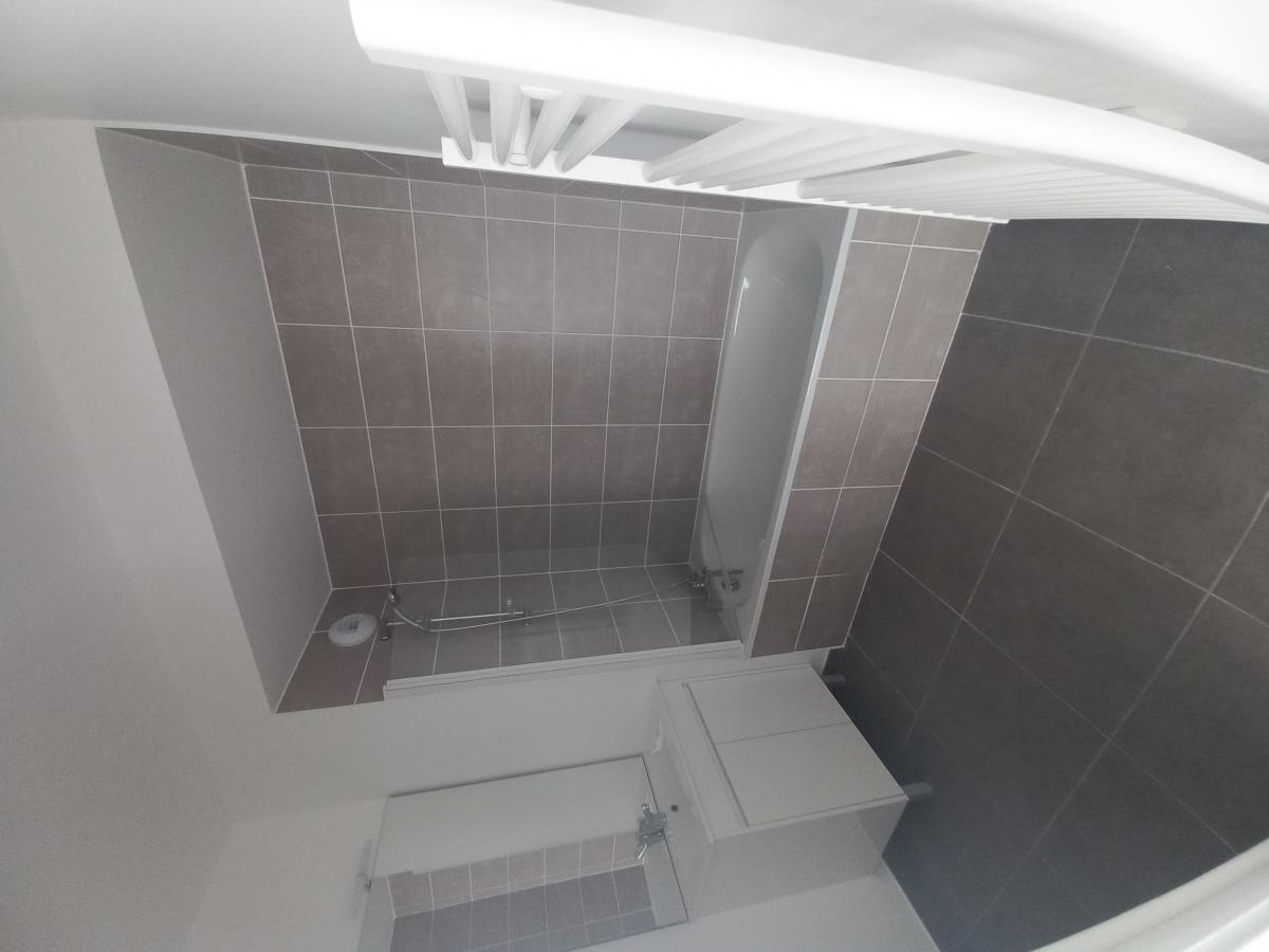 
																			3 pièces - 
																		3ème étage - 69m² - 975,85 € - Photo #5