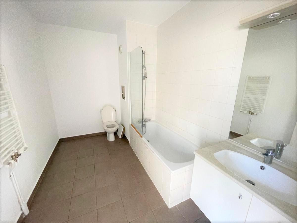3 pièces - 6ème étage - 83m² photo 8