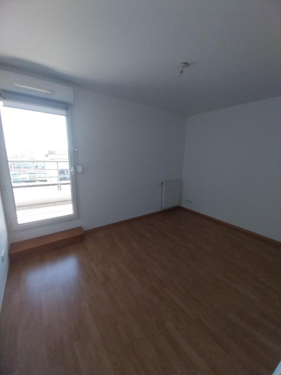 
																			2 pièces - 
																		5ème étage - 55m² - 837,08 € - Photo #4