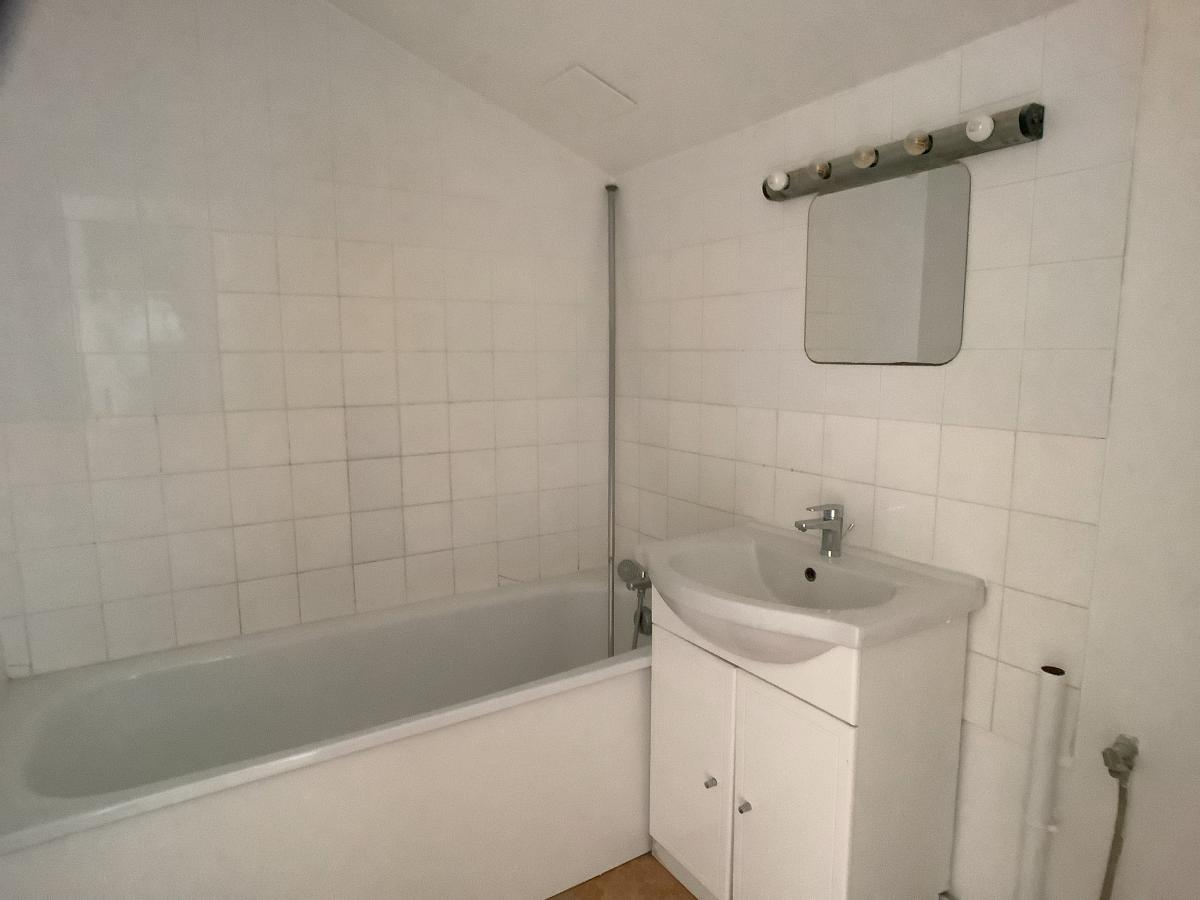 
																																							4 pièces - 
																																						RDC - 76m² - 179 000 € - Photo #5