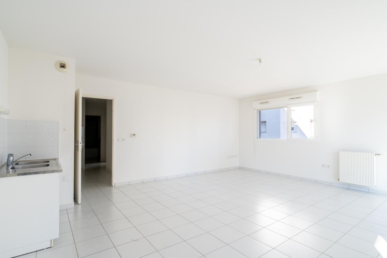 
																			3 pièces – 
																		4ème étage – 0m² - 245 000 € - Photo #1