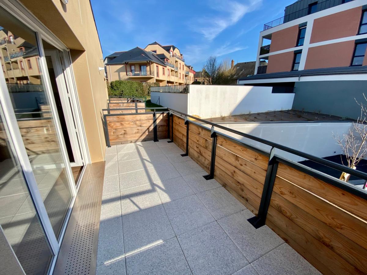 
																																							3 pièces - 
																																						1er étage - 63m² - 800,15 € - Photo #2