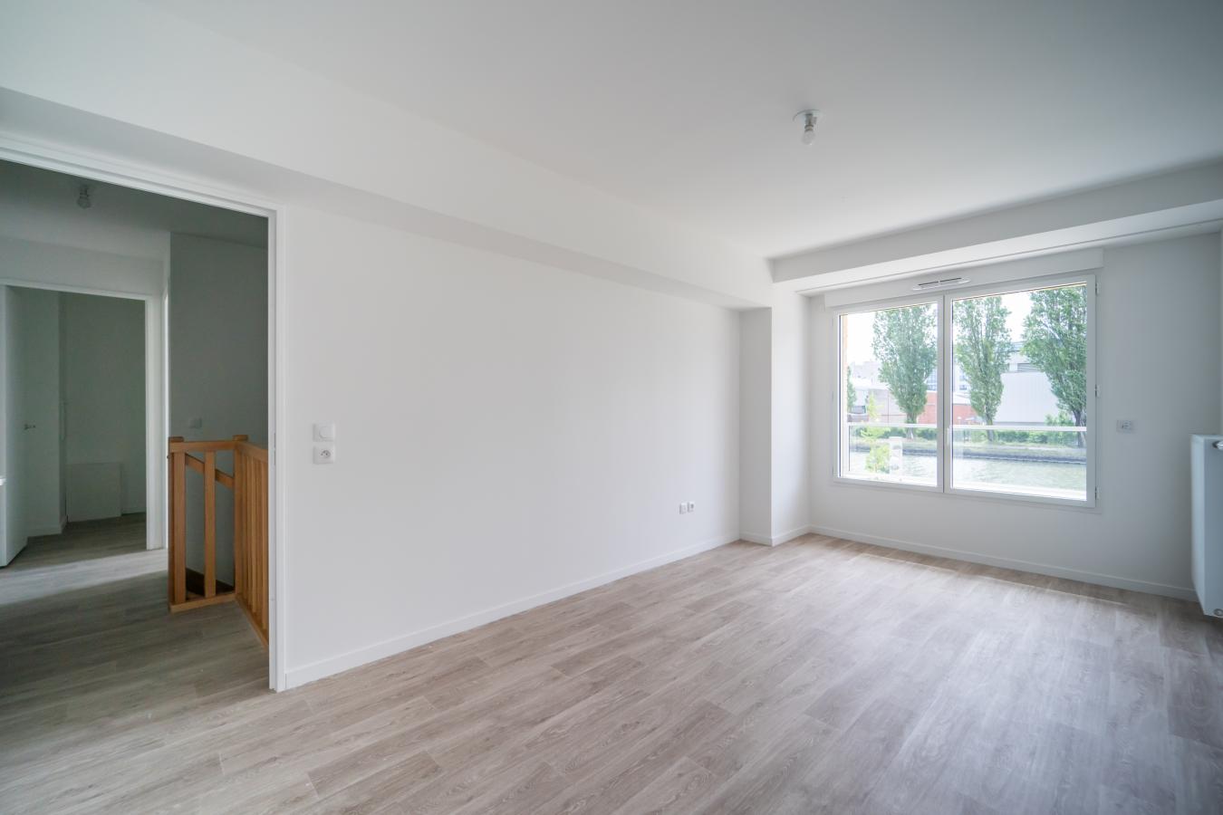 3 pièces - RDC - 82m² photo 2