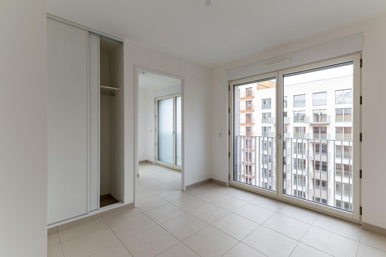 4 pièces - 1er étage - 95m² - 1 598,46 € - Photo #3