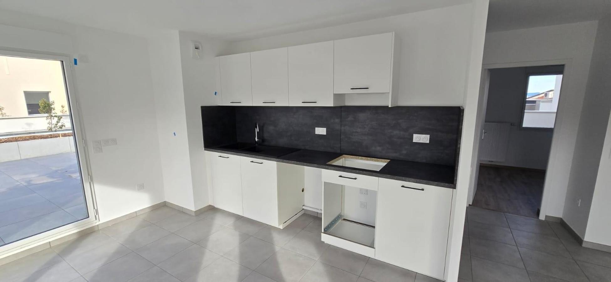 
																			5 pièces - 
																		5ème étage - 104m² - 1 267,02 € - Photo #2