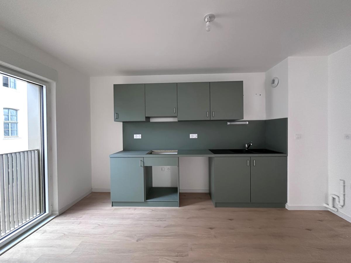 3 pièces - 2ème étage - 66m² - 972,22 € - Photo #2