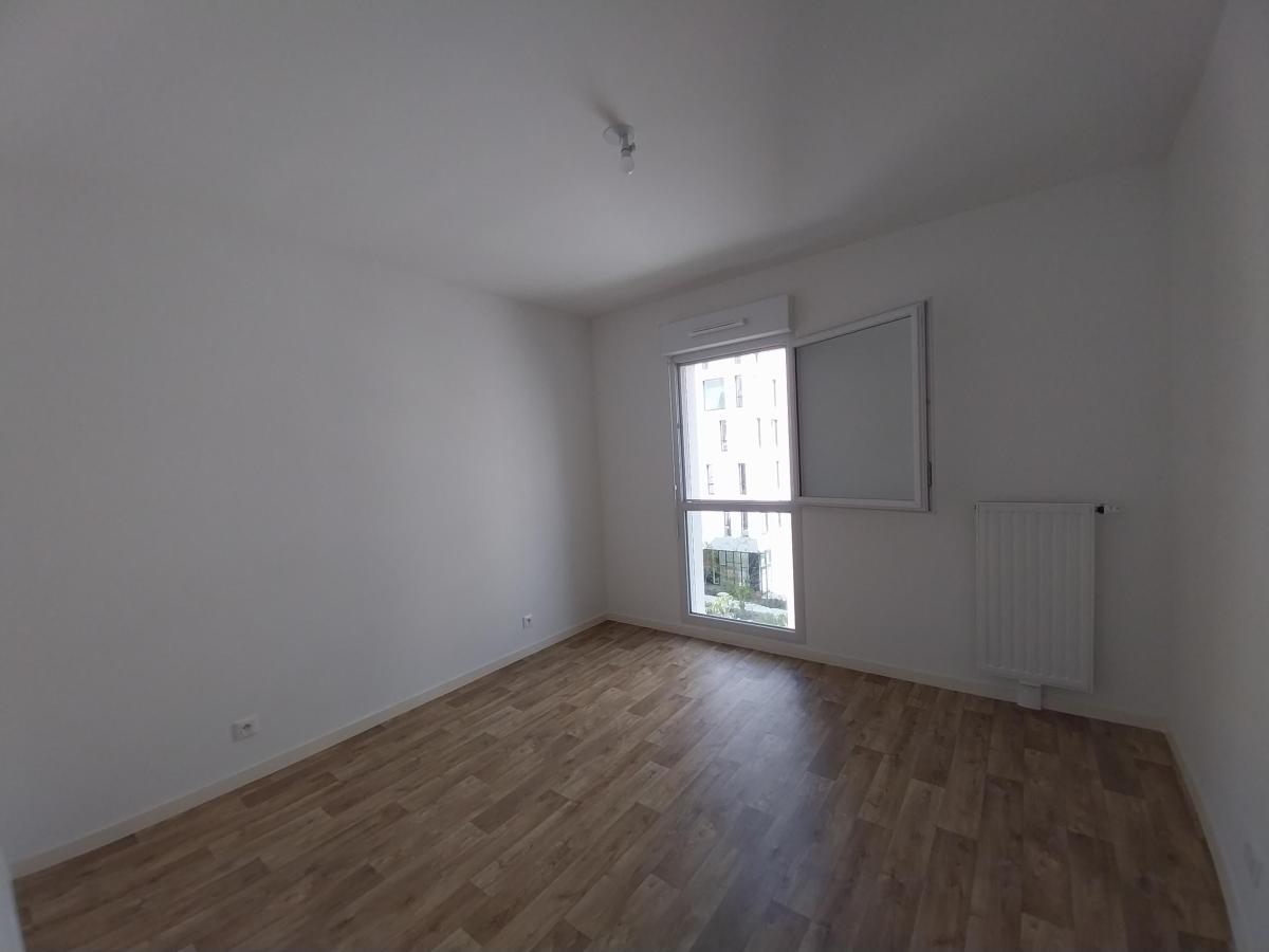 
																																							3 pièces - 
																																						3ème étage - 62m² - 805,14 € - Photo #6