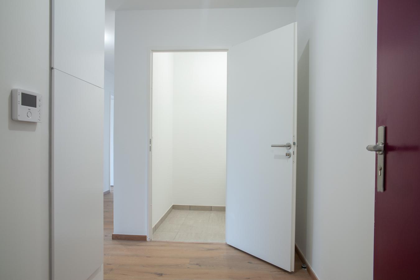 
																																							3 pièces - 
																																						1er étage - 59m² - 886,62 € - Photo #1