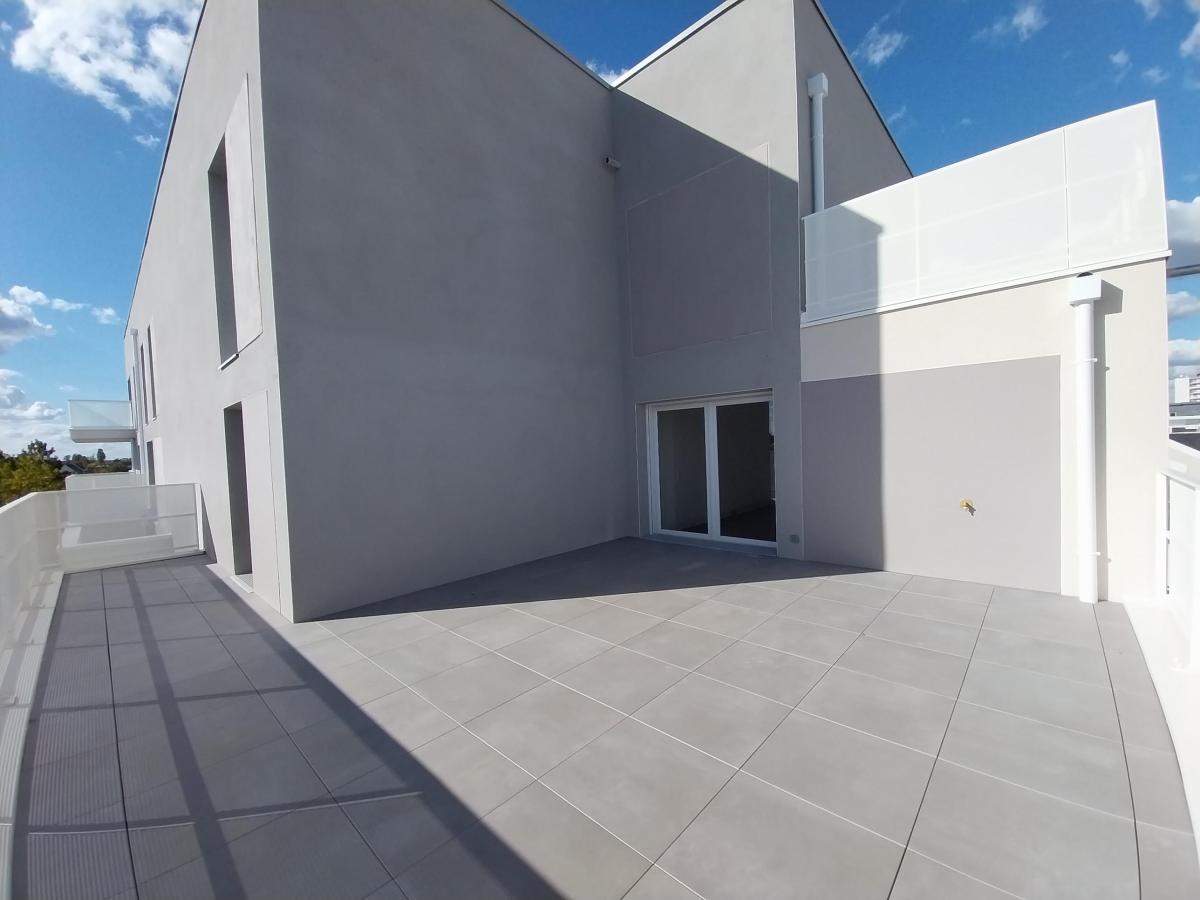 
																																							3 pièces - 
																																						3ème étage - 76m² - 891,34 € - Photo #5