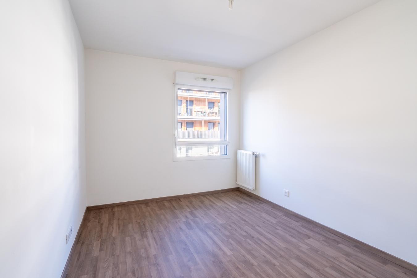 
																																							3 pièces – 
																																						3ème étage – 66m² - 282 000 € - Photo #2