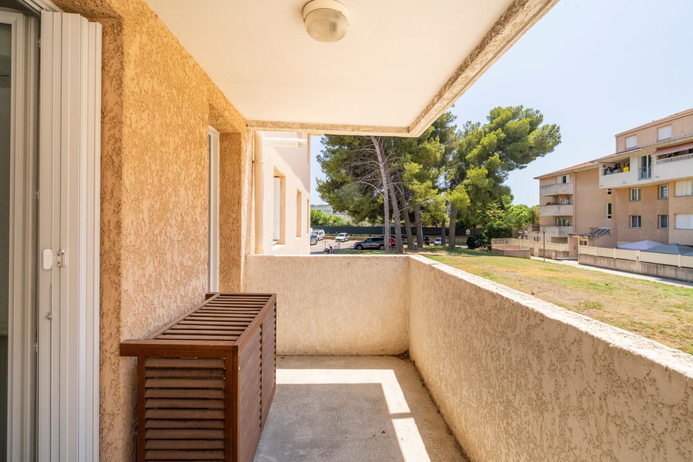 3 pièces - 1er étage - 51m² - 121 700 € - Photo #2