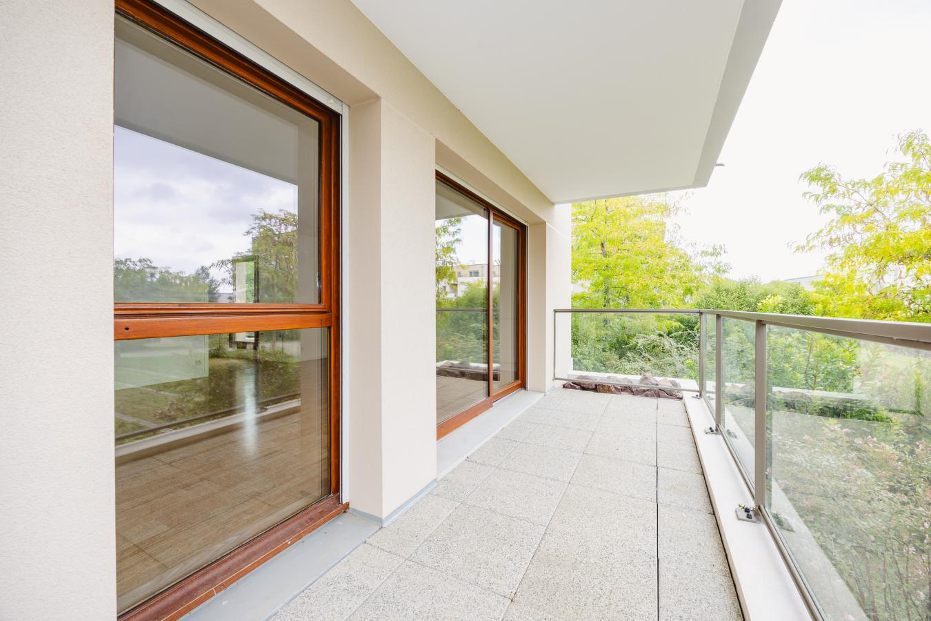 
																			4 pièces - 
																		RDC - 84m² - 235 000 € - Photo #0