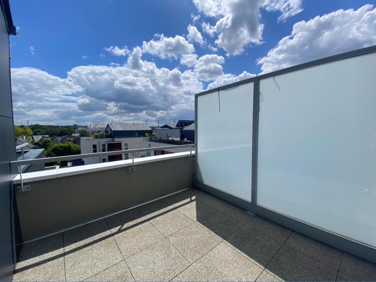 
																			4 pièces - 
																		3ème étage - 77m² - 951,78 € - Photo #5