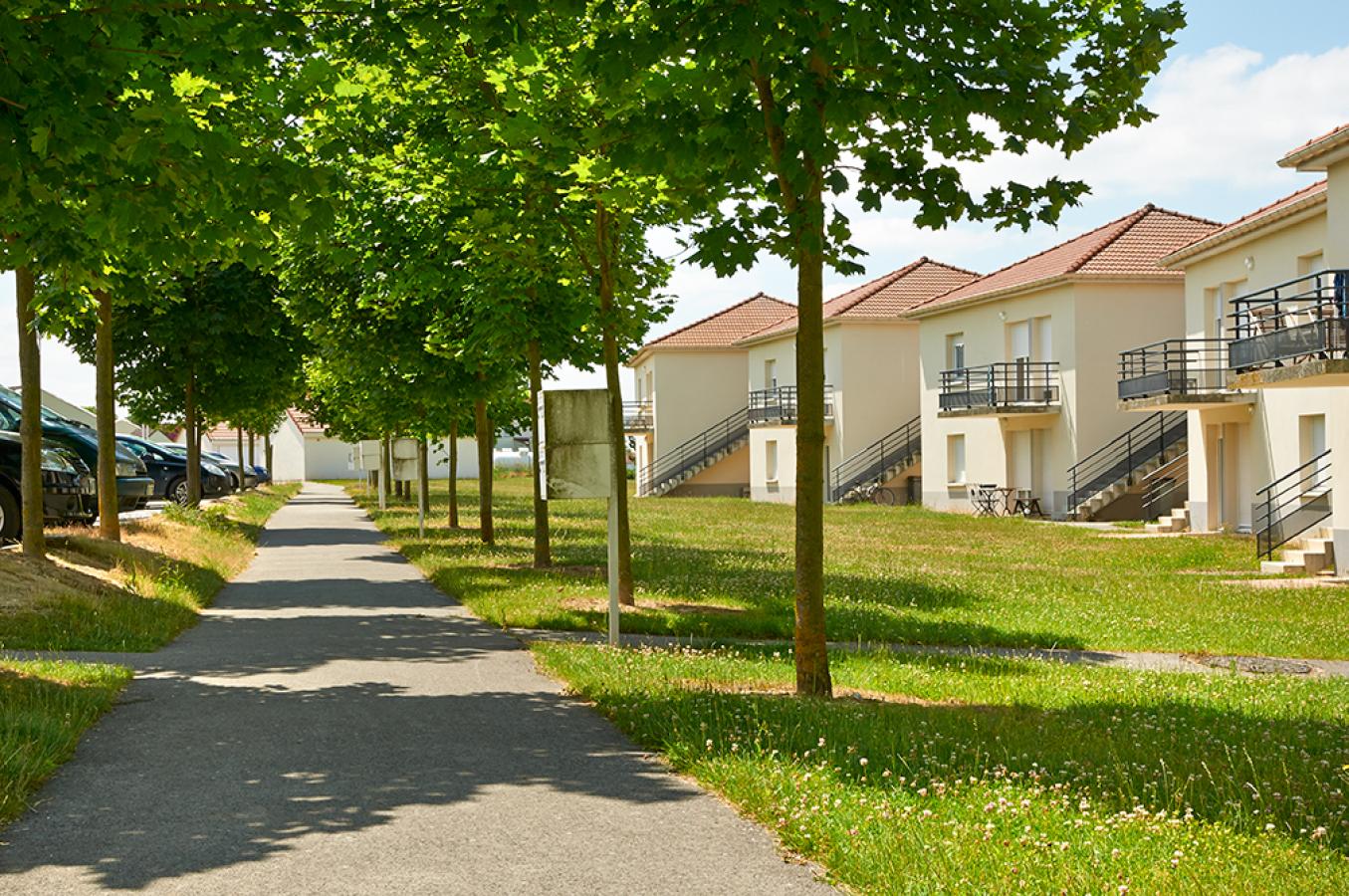 
																																							3 pièces - 
																																						RDC - 72m² - 698,83 € - Photo #1