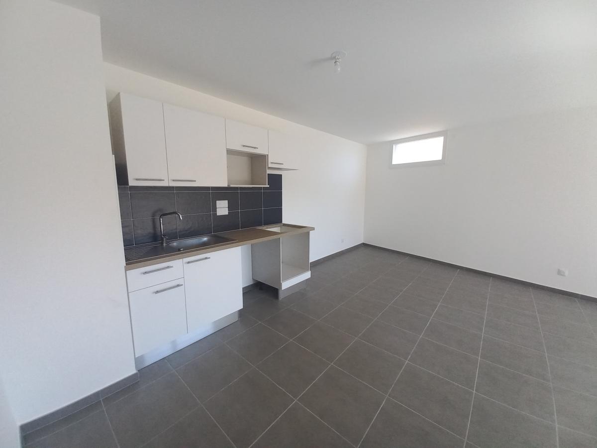 
																			3 pièces - 
																		3ème étage - 69m² - 975,85 € - Photo #2