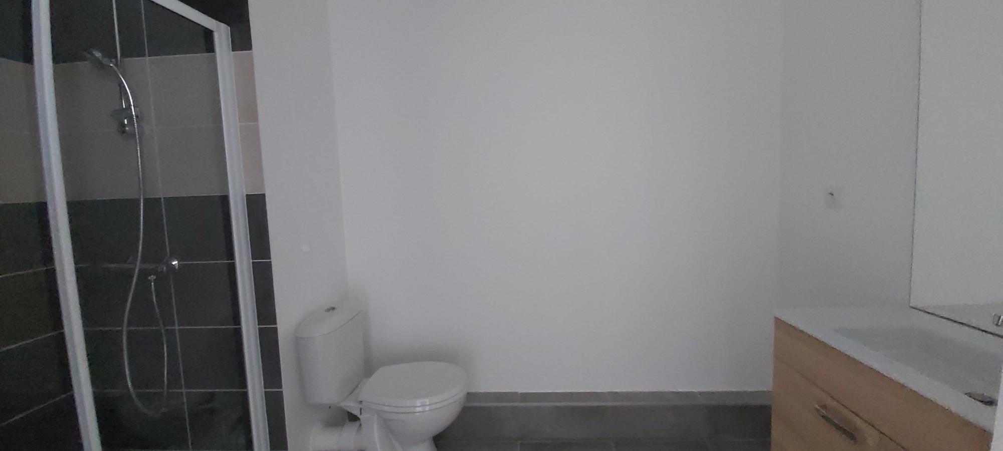 2 pièces - 2ème étage - 38m² - 589,00 € - Photo #2