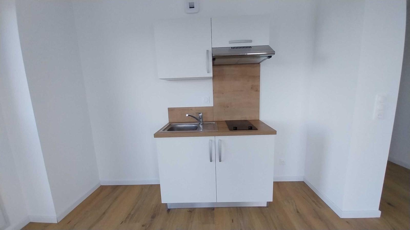 2 pièces - 9ème étage - 49m² - 777,84 € - Photo #1