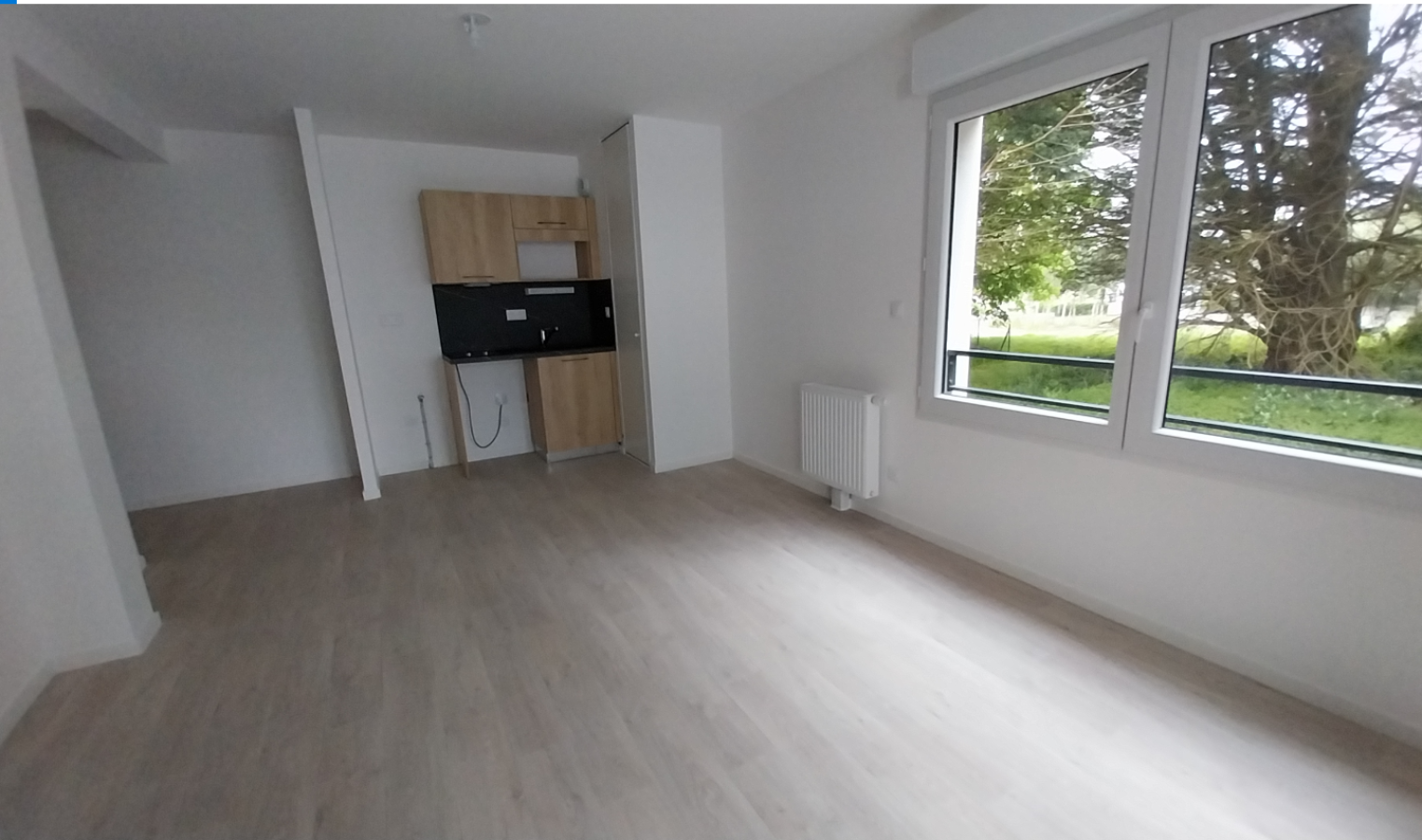 
																																							2 pièces - 
																																						2ème étage - 42m² - 551,33 € - Photo #1