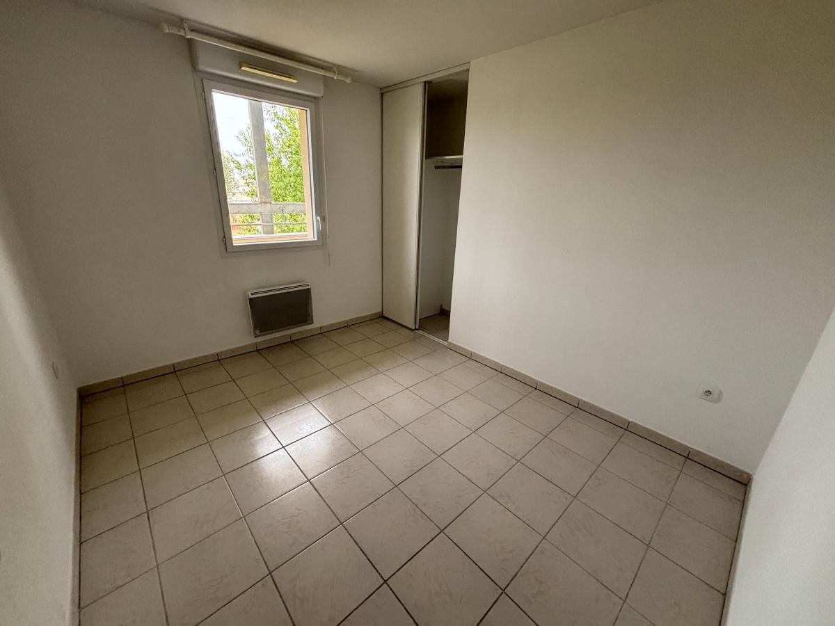 
																																							3 pièces - 
																																						1er étage - 62m² - 746,78 € - Photo #6