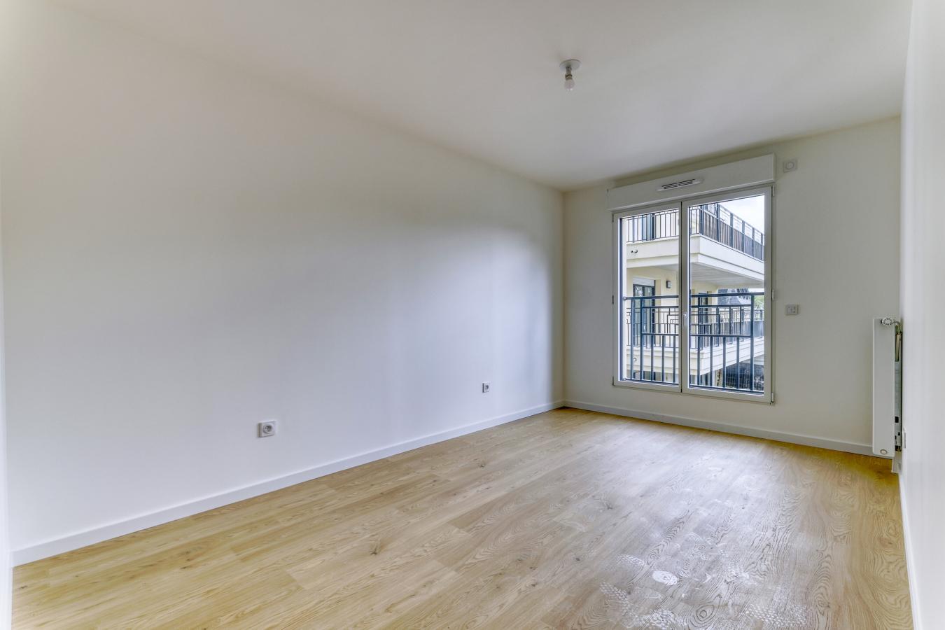 
																																							2 pièces - 
																																						1er étage - 42m² - 943,42 € - Photo #1