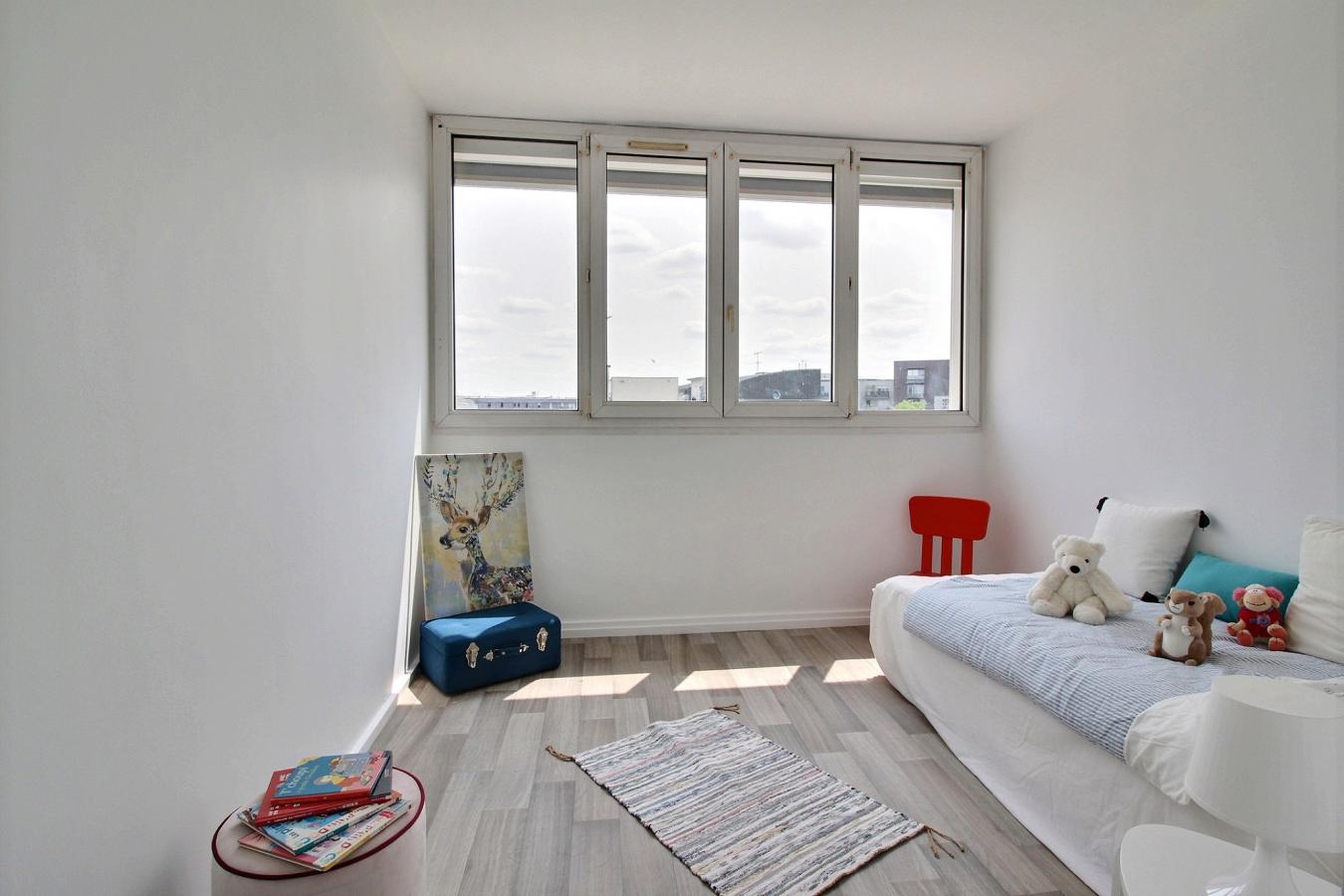 4 pièces - 5ème étage - 70m² - 1 347,69 € - Photo #3