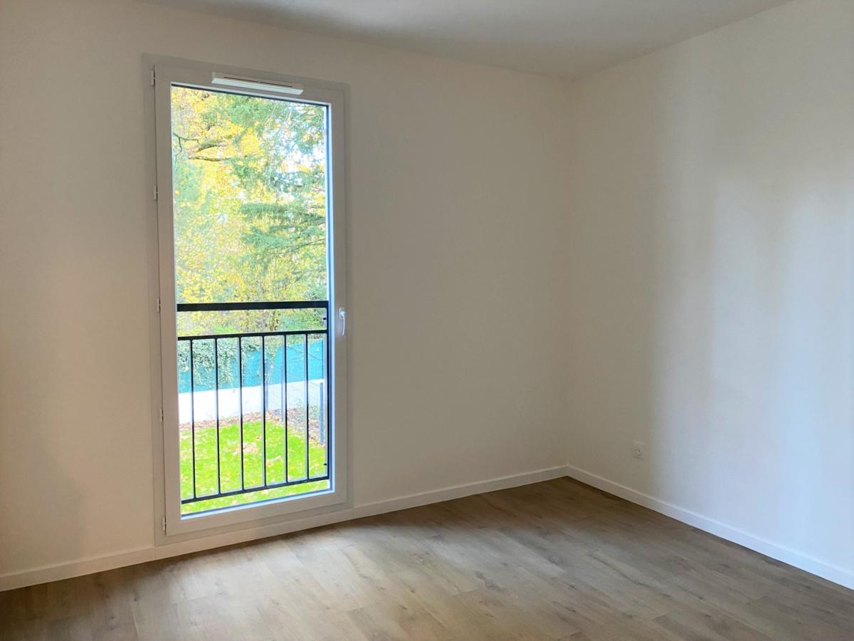 4 pièces - RDC - 81m² photo 3