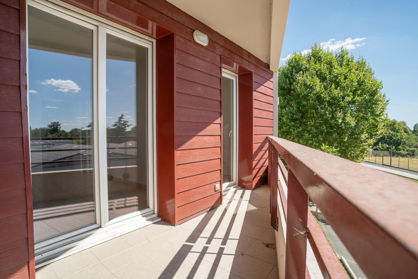 3 pièces - 1er étage - 76m² - 196 000 € - Photo #6