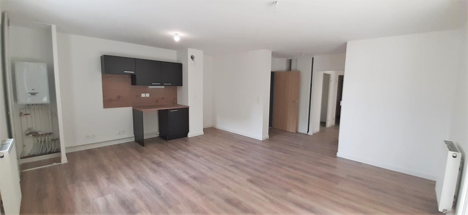 
																																							3 pièces - 
																																						1er étage - 61m² - 671,32 € - Photo #1