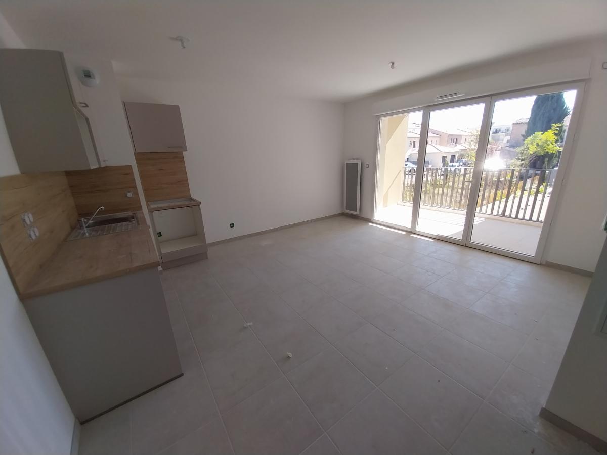 
																			2 pièces - 
																		1er étage - 46m² - 639,11 € - Photo #2