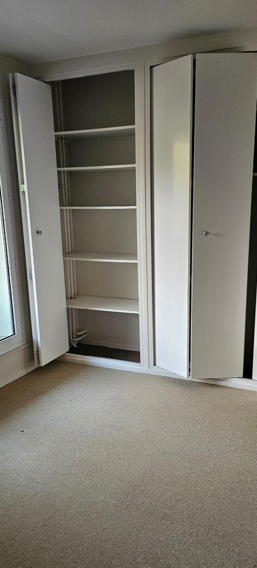 
																			3 pièces - 
																		1er étage - 78m² - 1 314,18 € - Photo #0