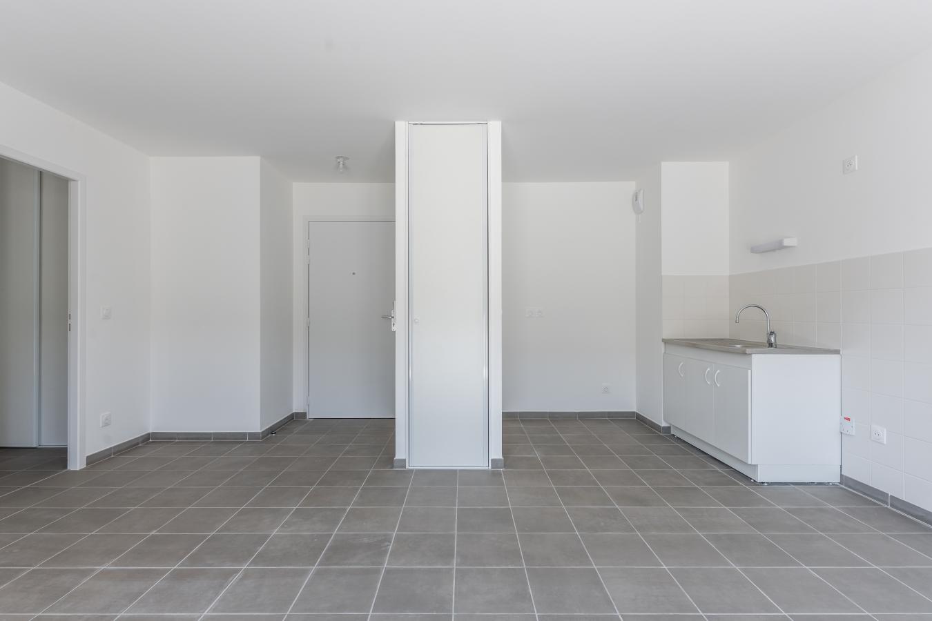 
																																							2 pièces - 
																																						2ème étage - 41m² - 957,77 € - Photo #7