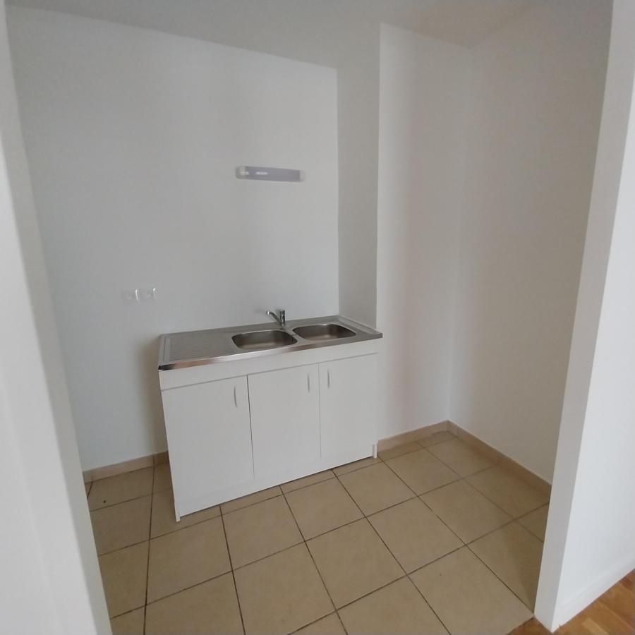 
																																							2 pièces - 
																																						RDC - 42m² - 190 000 € - Photo #1