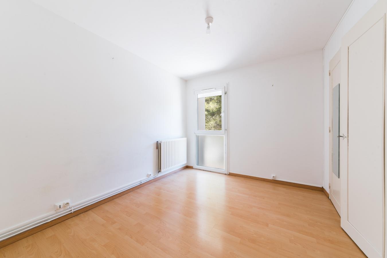 4 pièces - 1er étage - 66m² - 980,48 € - Photo #4